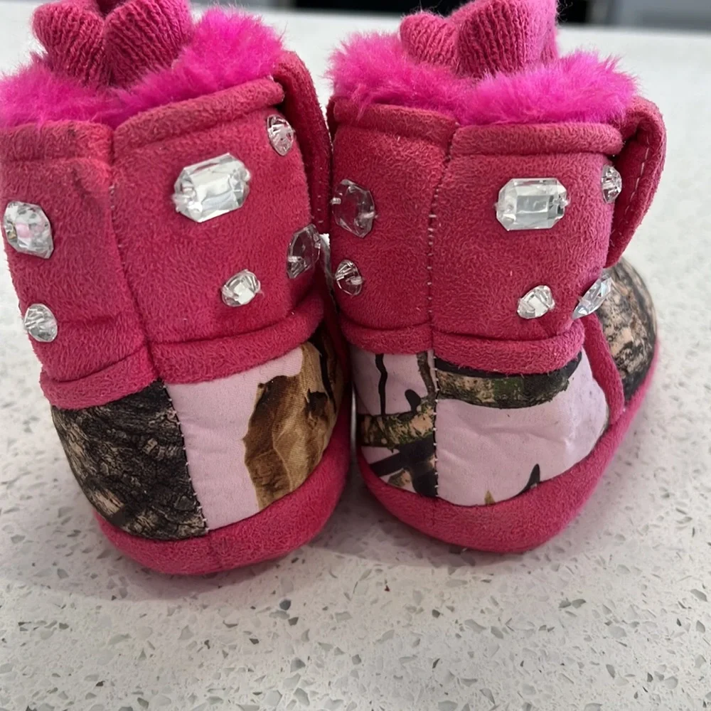 Blazin Roxx Mocassins Camo size 6-7